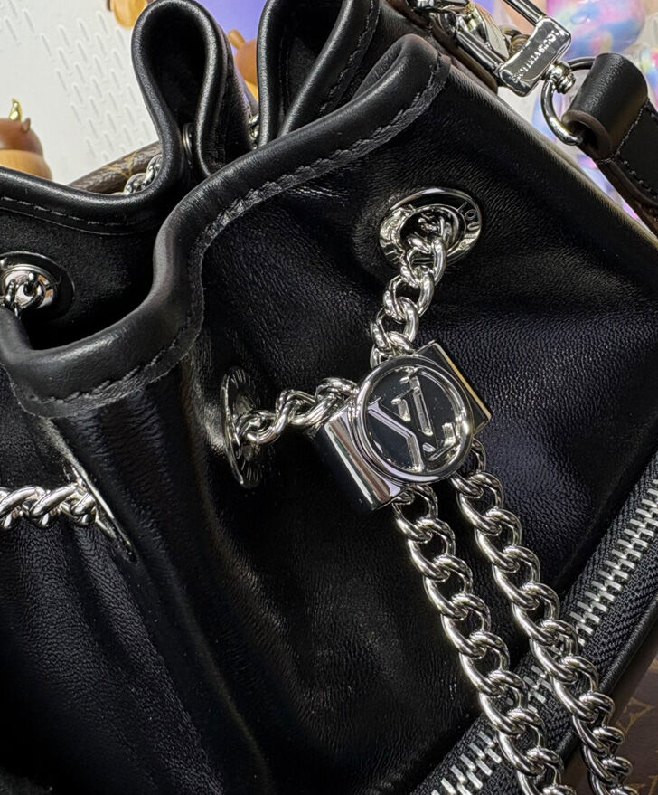 Louis Vuitton No Way Vibe M14377 Black